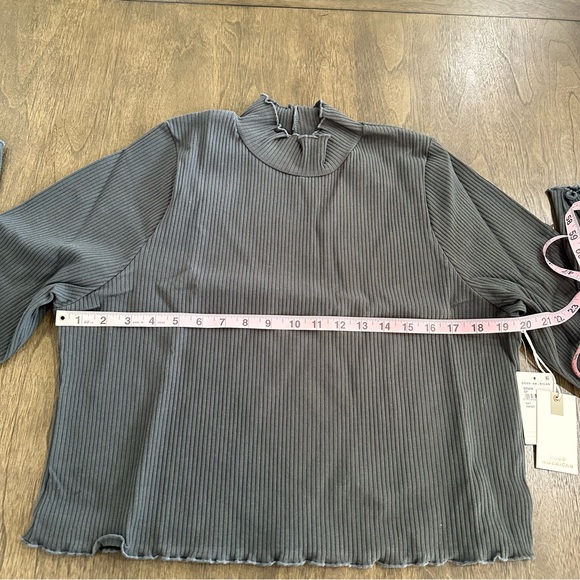 NWT Good American Mock Neck Rib Top Ink Color Size 6 (3XL) - Picture 5 of 7